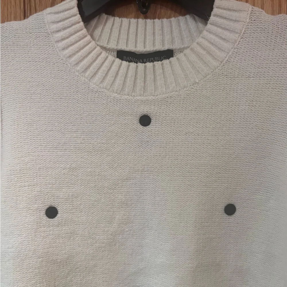 Banana‎ Republic Supersoft Ivory Cotton Sweater Embroidered Black Polka Dots XS